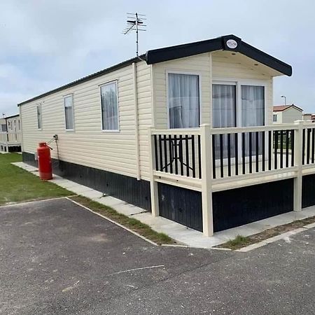 6 Berth Deluxe Caravan Palm Grove 42 Chapel Saint Leonards Exterior foto